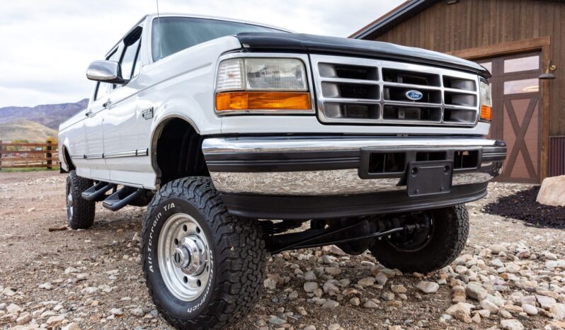
								1997 Ford F-350 XLT Crew Cab 7.5L 4×4 full									