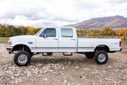 
										1997 Ford F-350 XLT Crew Cab 7.5L 4×4 full									