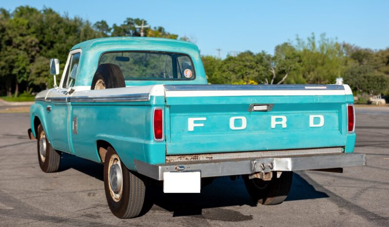 
								1966 Ford F-250 Custom 4-Speed full									
