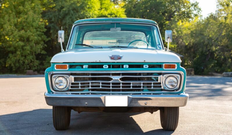 1966 Ford F-250 Custom 4-Speed 1