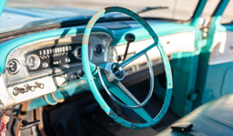 
								1966 Ford F-250 Custom 4-Speed full									