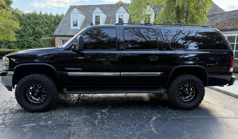 
								2006 GMC Yukon XL SLT 8.1L 4×4 full									