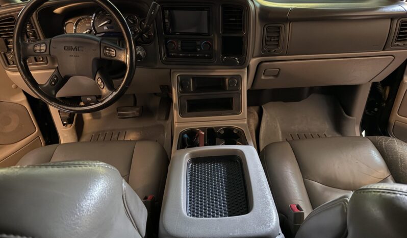 
								2006 GMC Yukon XL SLT 8.1L 4×4 full									