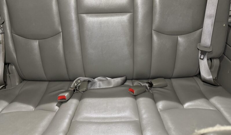 
								2006 GMC Yukon XL SLT 8.1L 4×4 full									