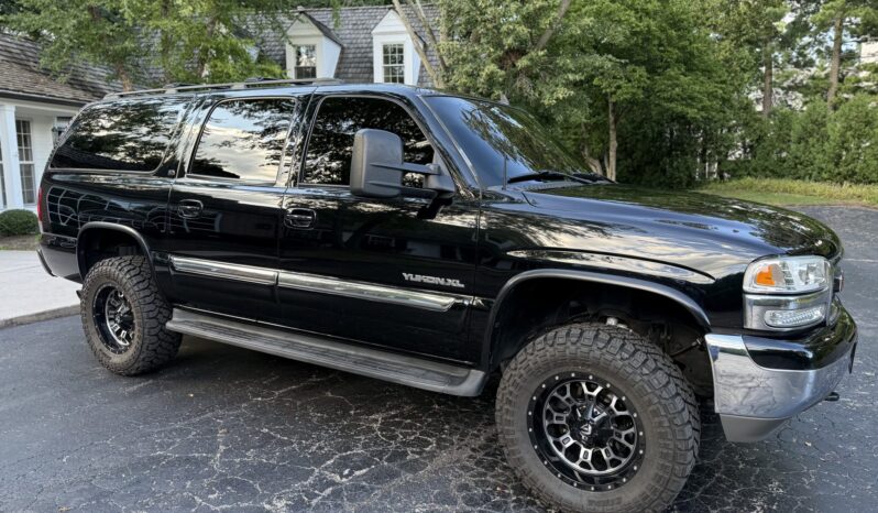 
								2006 GMC Yukon XL SLT 8.1L 4×4 full									