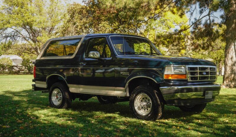 
								1993 Ford Bronco Eddie Bauer full									