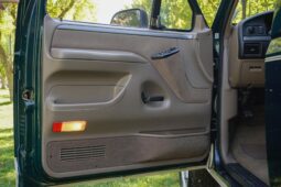 
										1993 Ford Bronco Eddie Bauer full									