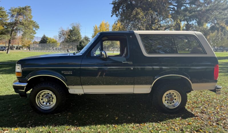 
								1993 Ford Bronco Eddie Bauer full									