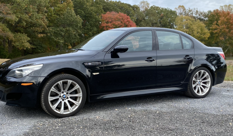 
								2008 BMW M5 6-Speed full									