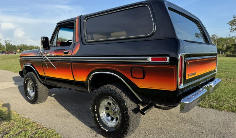 
								1979 Ford Bronco Chromatic 4-Speed full									