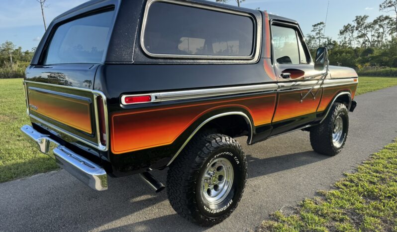 
								1979 Ford Bronco Chromatic 4-Speed full									