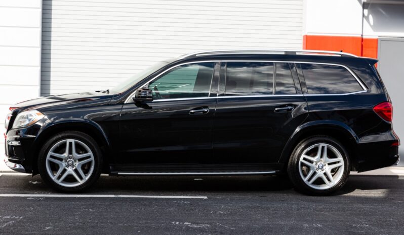 2013 Mercedes-Benz GL550 4MATIC 1