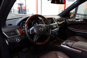 2013 Mercedes-Benz GL550 4MATIC