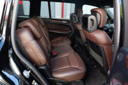 
										2013 Mercedes-Benz GL550 4MATIC full									