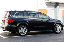 
										2013 Mercedes-Benz GL550 4MATIC full									