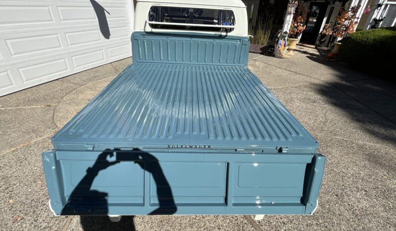 
								1967 Volkswagen Type 2 Double Cab Pickup full									