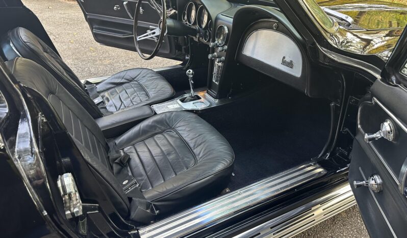 
								1966 Chevrolet Corvette Coupe 4-Speed full									