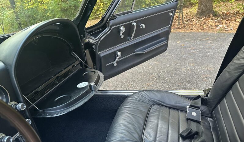 
								1966 Chevrolet Corvette Coupe 4-Speed full									