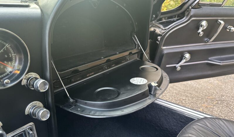 
								1966 Chevrolet Corvette Coupe 4-Speed full									