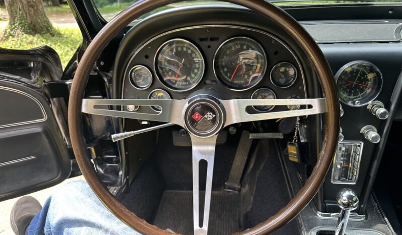 
								1966 Chevrolet Corvette Coupe 4-Speed full									