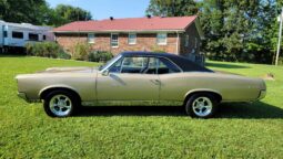 1967 Pontiac GTO Hardtop Coupe 4-Speed 2