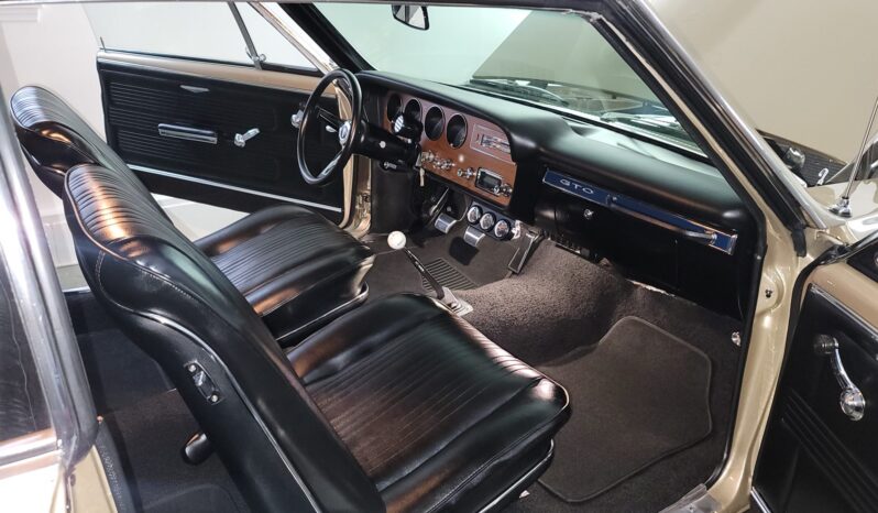 
								1967 Pontiac GTO Hardtop Coupe 4-Speed full									