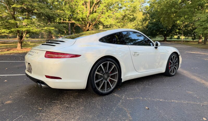 
								2014 Porsche 911 Carrera S Coupe full									
