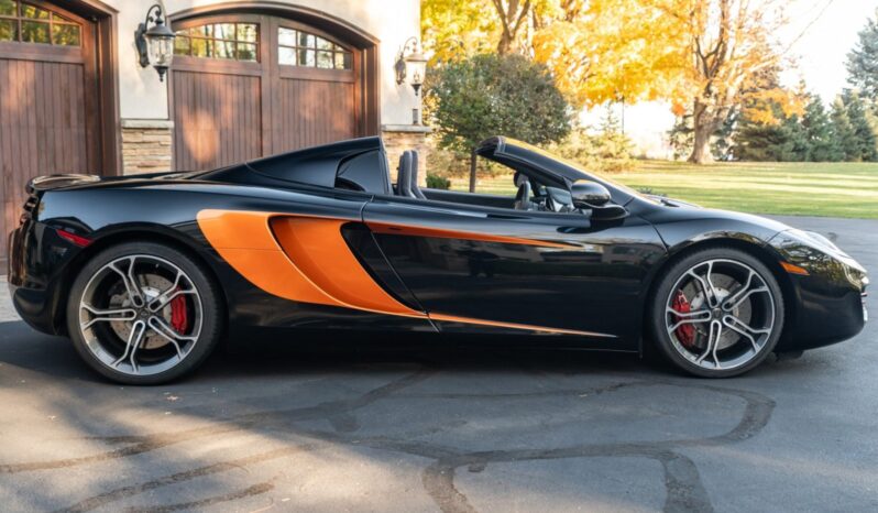 
								2013 McLaren 12C Spider full									