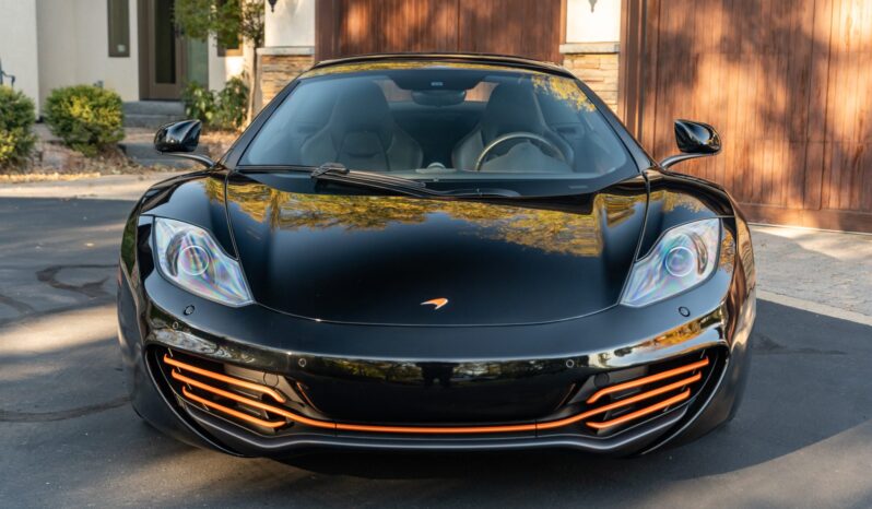 
								2013 McLaren 12C Spider full									