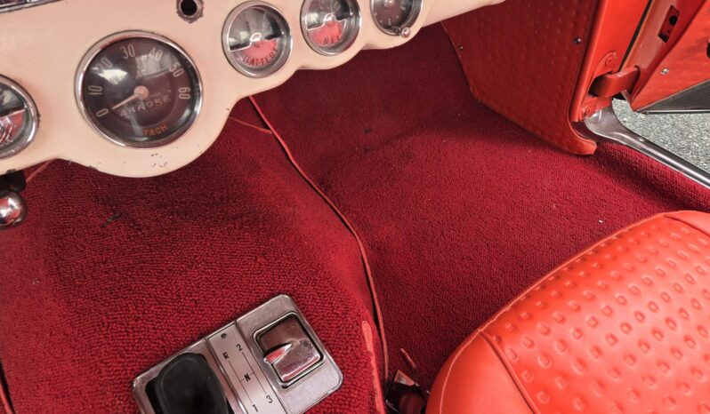 
								1956 Chevrolet Corvette 3-Speed full									