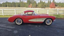 
										1956 Chevrolet Corvette 3-Speed full									