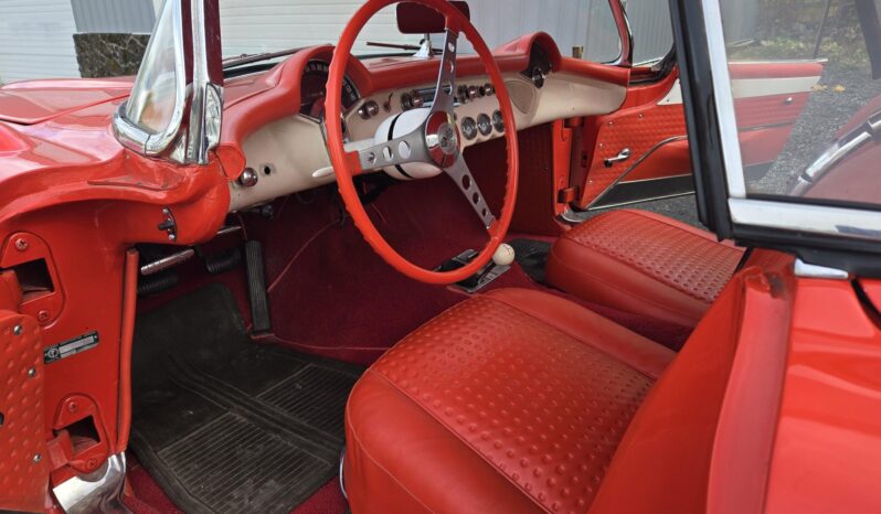 
								1956 Chevrolet Corvette 3-Speed full									