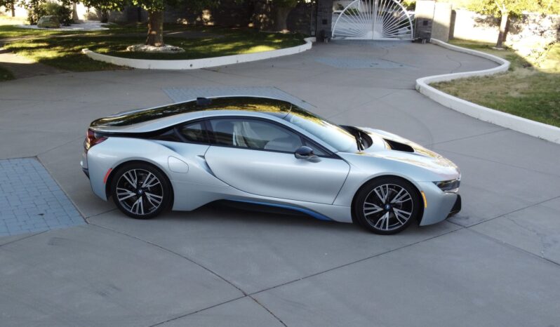 
								2015 BMW i8 full									