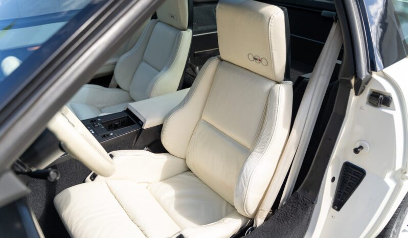 
								1988 Chevrolet Corvette Coupe 35th Anniversary Edition 4-Speed full									