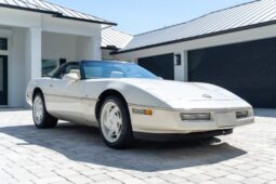 
										1988 Chevrolet Corvette Coupe 35th Anniversary Edition 4-Speed full									