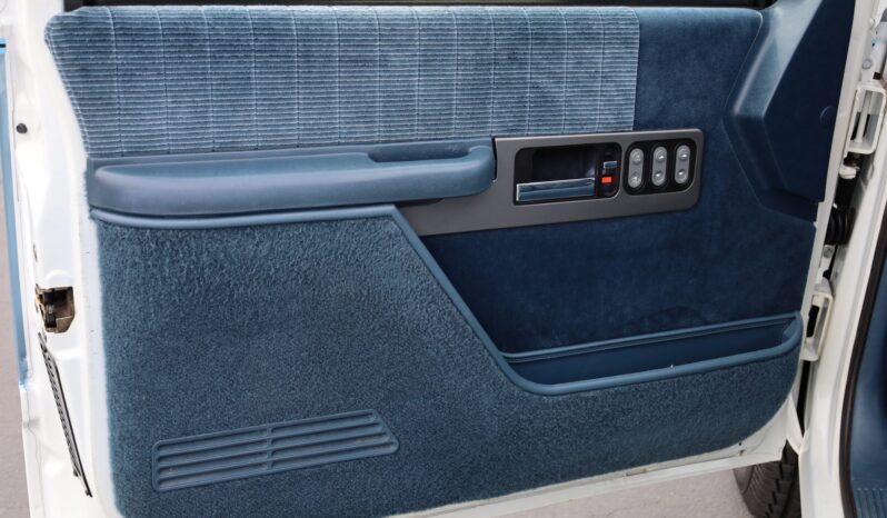 
								1991 GMC Sierra K1500 SLE Extended Cab 4×4 full									