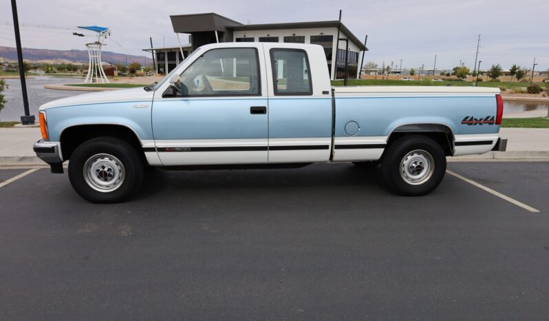 
								1991 GMC Sierra K1500 SLE Extended Cab 4×4 full									