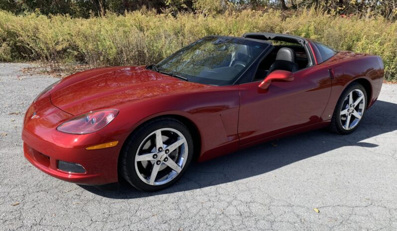 
								2008 Chevrolet Corvette Coupe 6-Speed full									