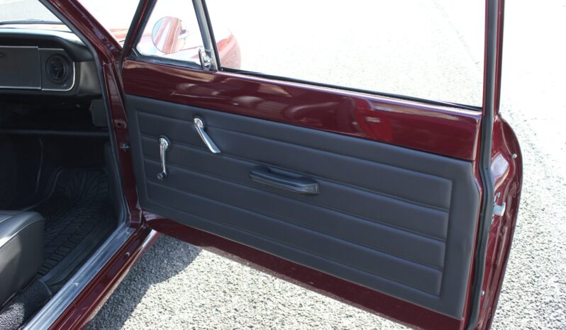 
								1967 Ford Cortina GT Mk II 5-Speed full									