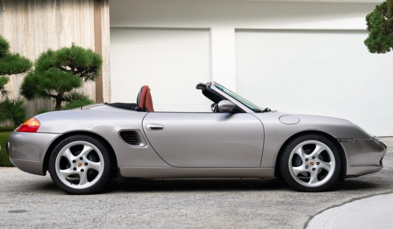 
								2001 Porsche Boxster 5-Speed full									