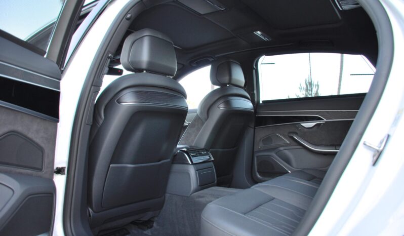 
								2019 Audi A8L 55 TFSI Quattro full									