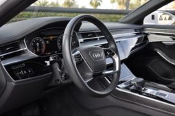 
										2019 Audi A8L 55 TFSI Quattro full									