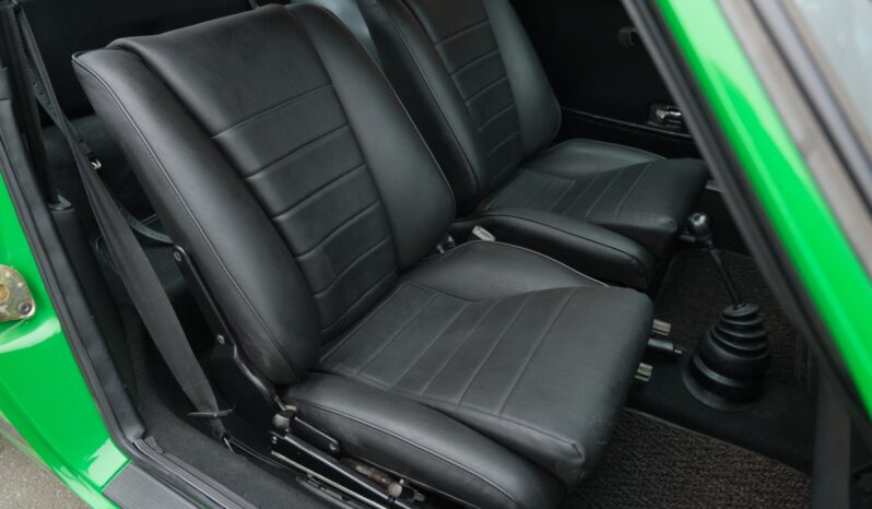 
								1974 Porsche 911 Coupe 3.0L full									