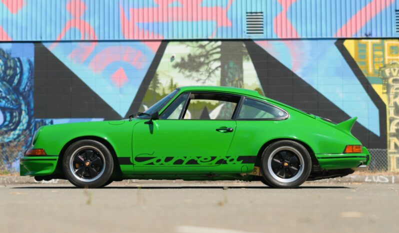 
								1974 Porsche 911 Coupe 3.0L full									