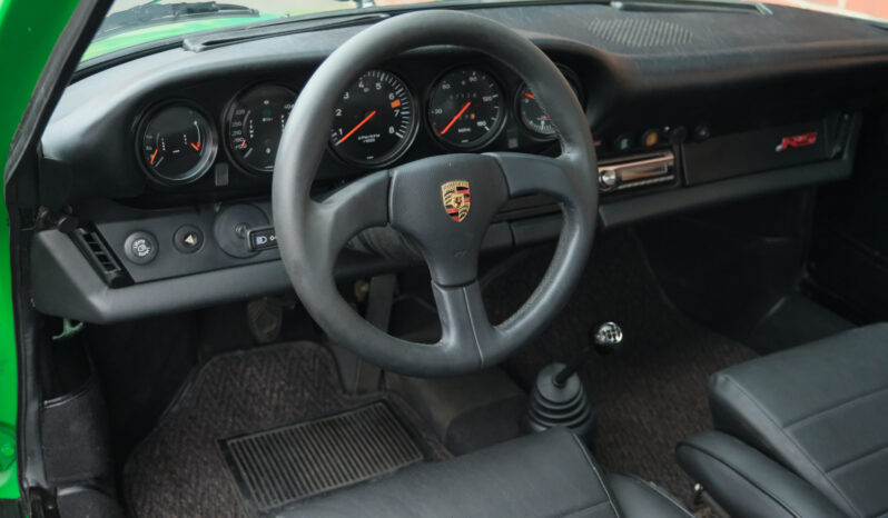 
								1974 Porsche 911 Coupe 3.0L full									