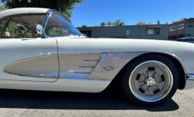 1961 Chevrolet Corvette 6-Speed
