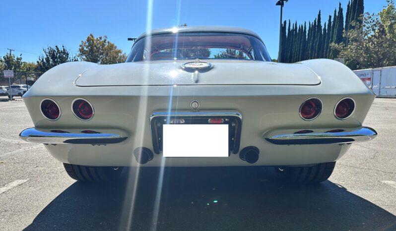 
								1961 Chevrolet Corvette 6-Speed full									
