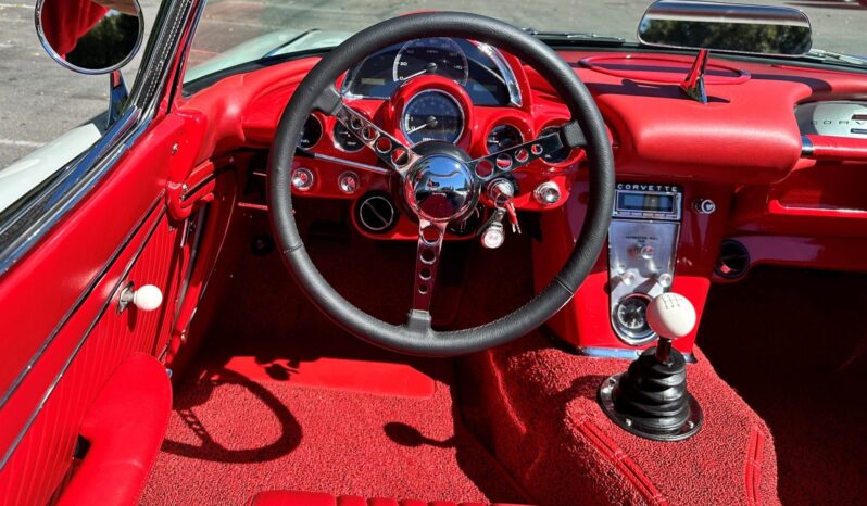 
								1961 Chevrolet Corvette 6-Speed full									