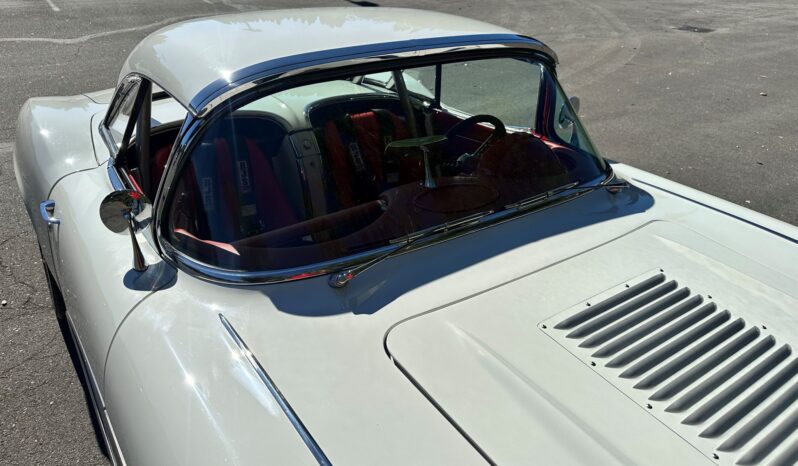 
								1961 Chevrolet Corvette 6-Speed full									