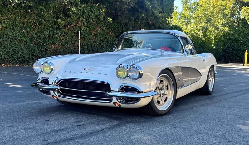 
								1961 Chevrolet Corvette 6-Speed full									